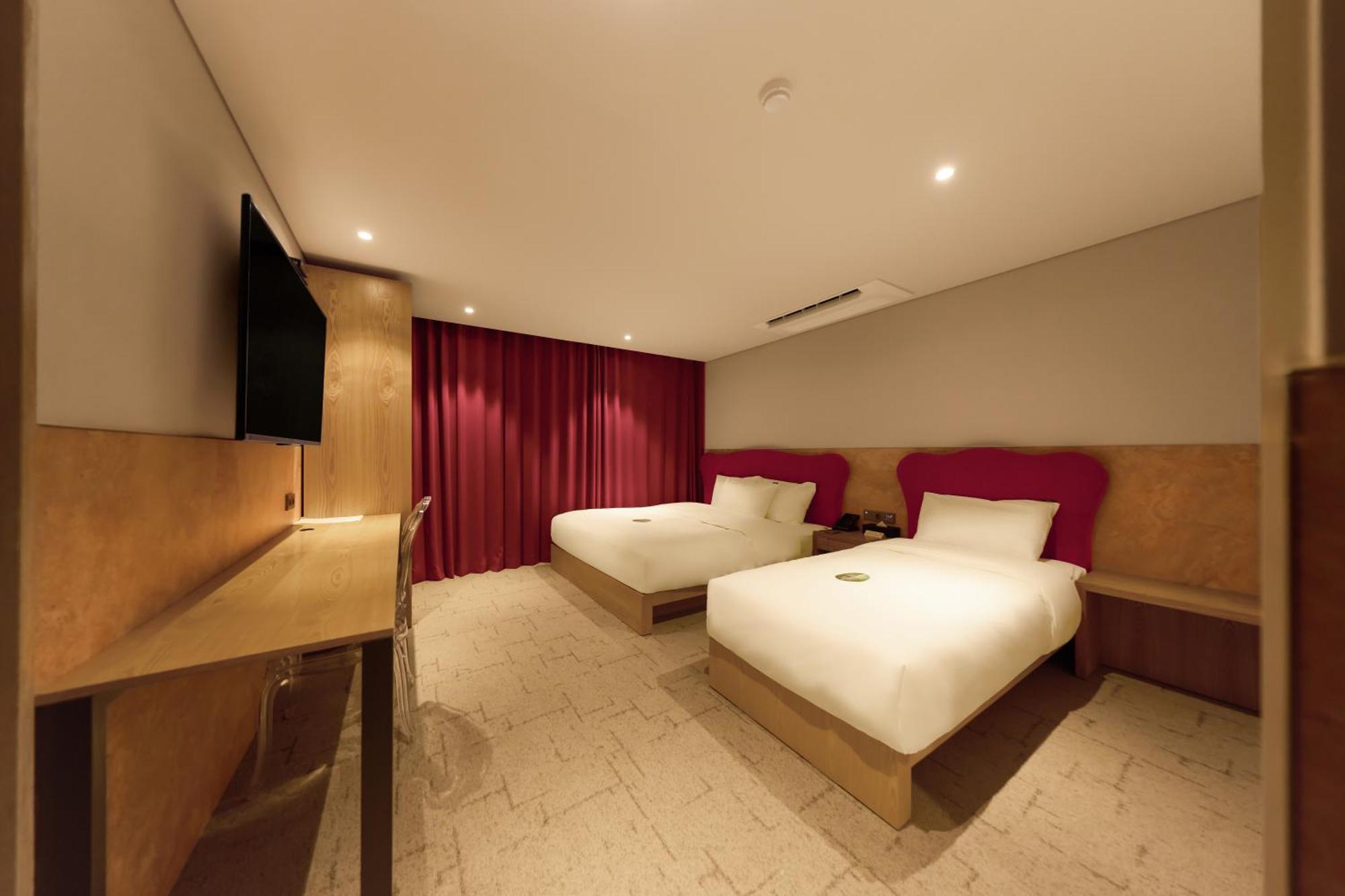 Capace Hotel Gangnam Сеул Екстериор снимка