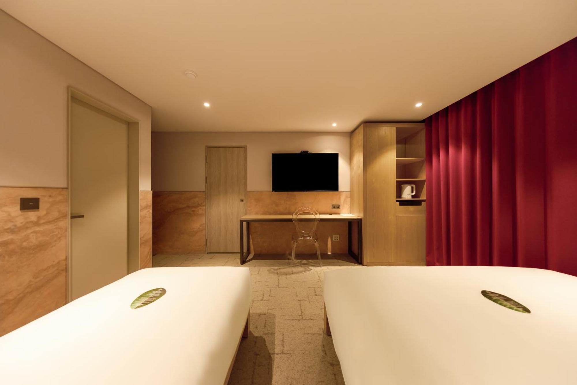 Capace Hotel Gangnam Сеул Екстериор снимка