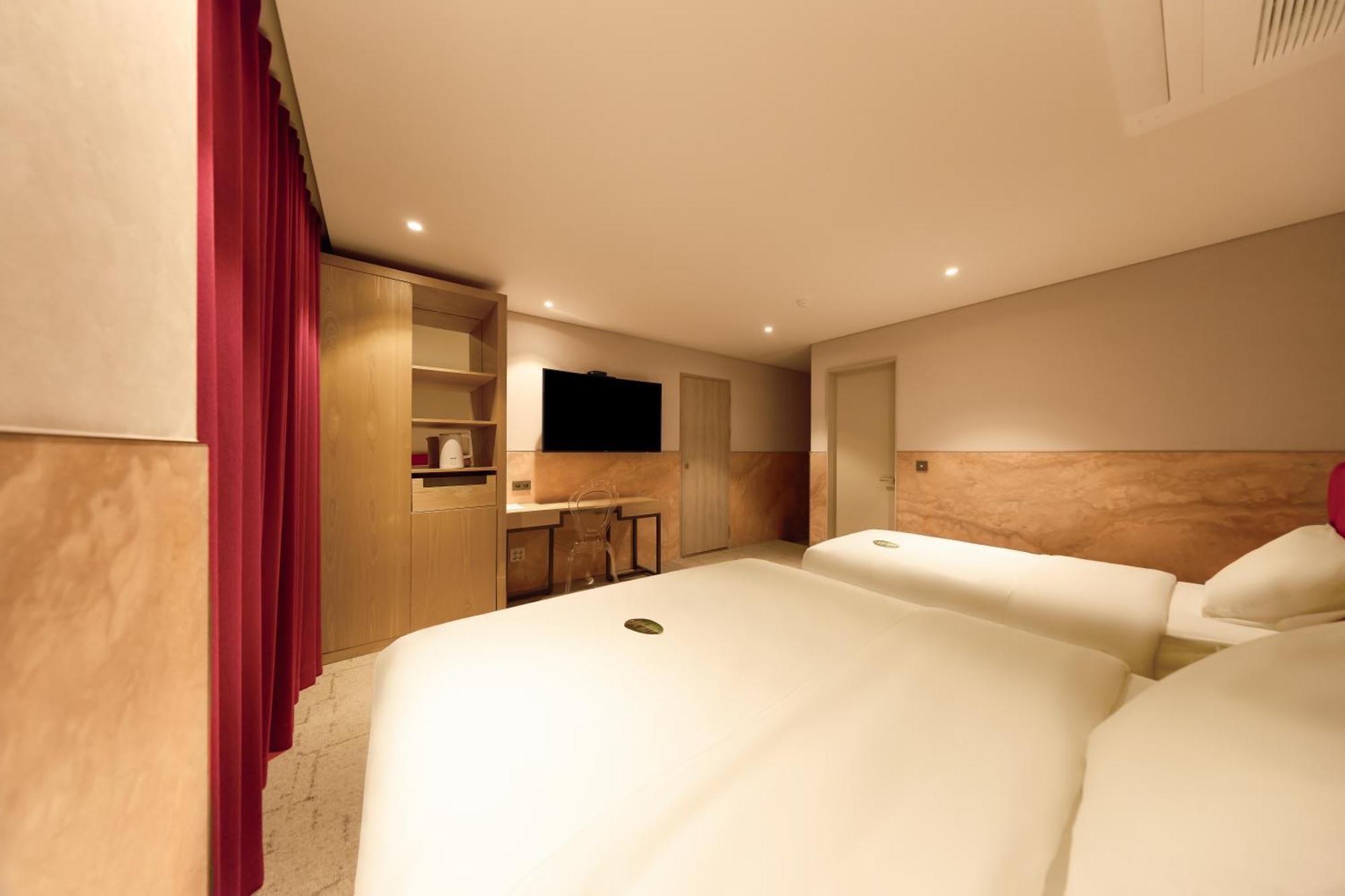 Capace Hotel Gangnam Сеул Екстериор снимка