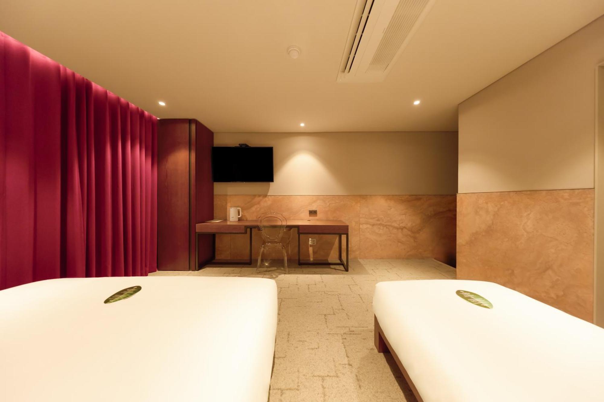 Capace Hotel Gangnam Сеул Екстериор снимка