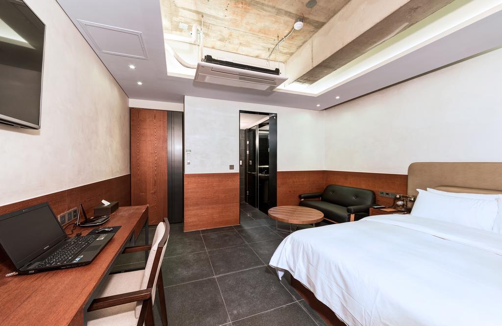 Capace Hotel Gangnam Сеул Екстериор снимка