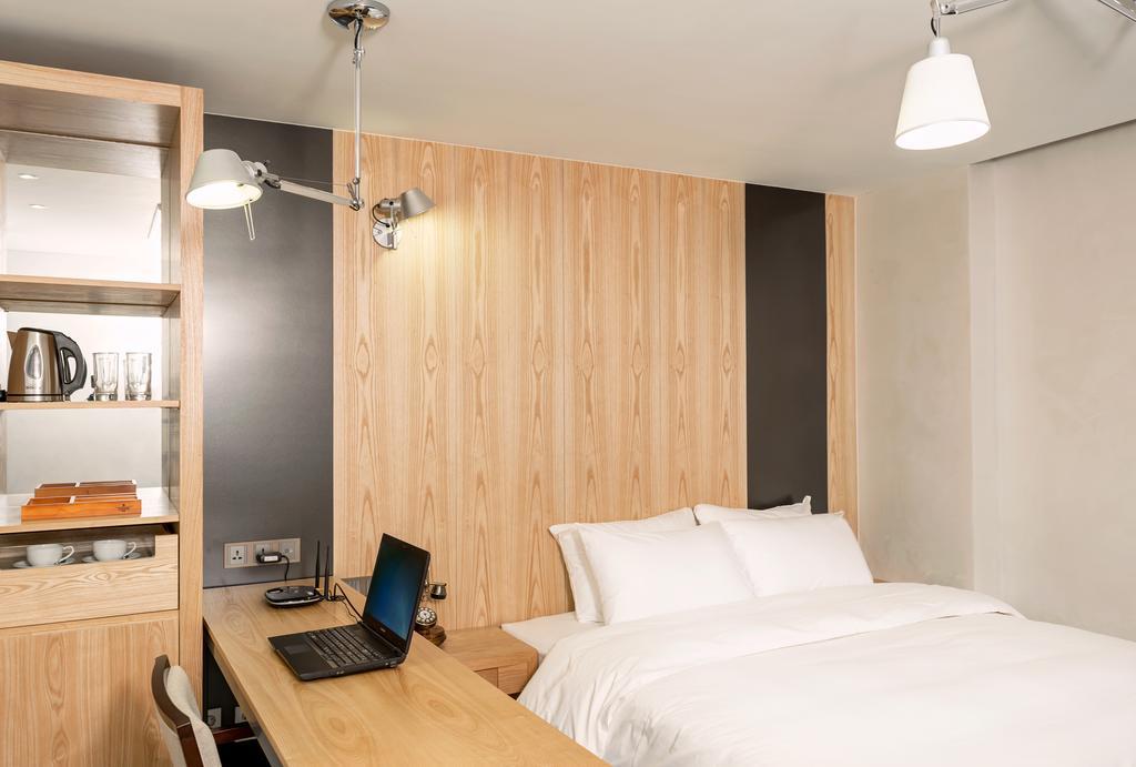 Capace Hotel Gangnam Сеул Екстериор снимка